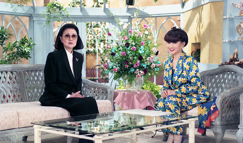 『徹子の部屋』1997年2月7日放送での黒柳徹子と森英恵　画像提供：テレビ朝日